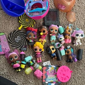 L.O.L. Surprise! Pink and Blue Dolls & Accessories Set